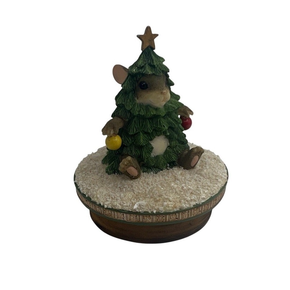 Christmas Tree Mouse Figurine Holiday Woodland Winter Decor Star Ornament Snowy